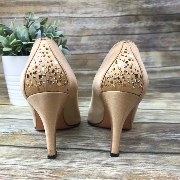 St. John Vintage Gold Embellished Heels Size 6.5 - Picture 7 of 8